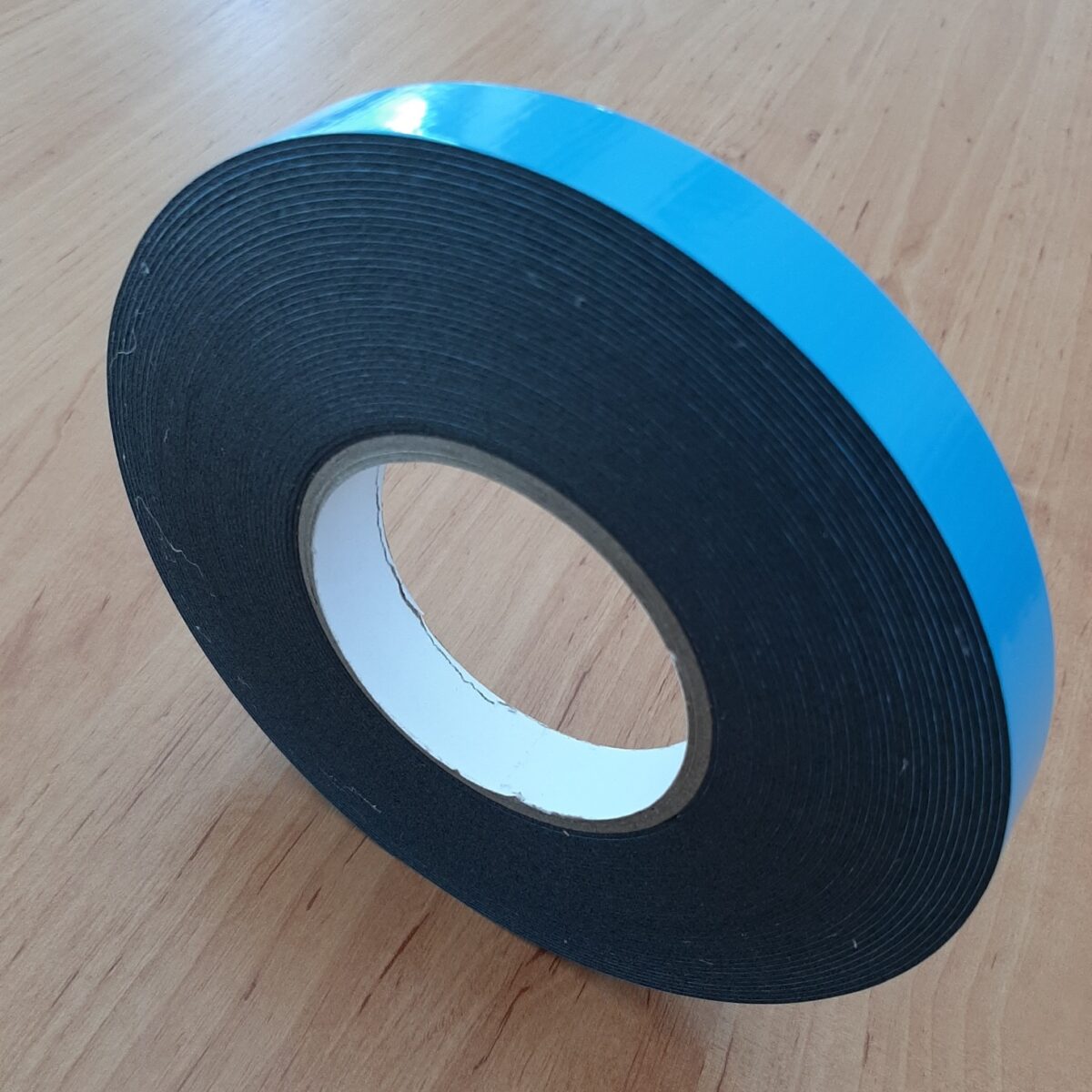 PE-hab kétoldalas ragasztószalag 20 mm x 15 m